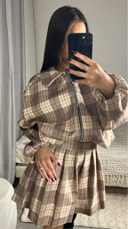 ENSEMBLE | ELLY