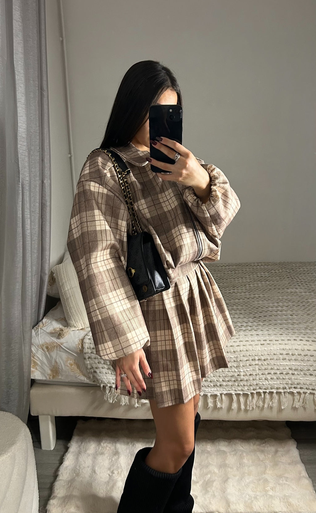 ENSEMBLE | ELLY
