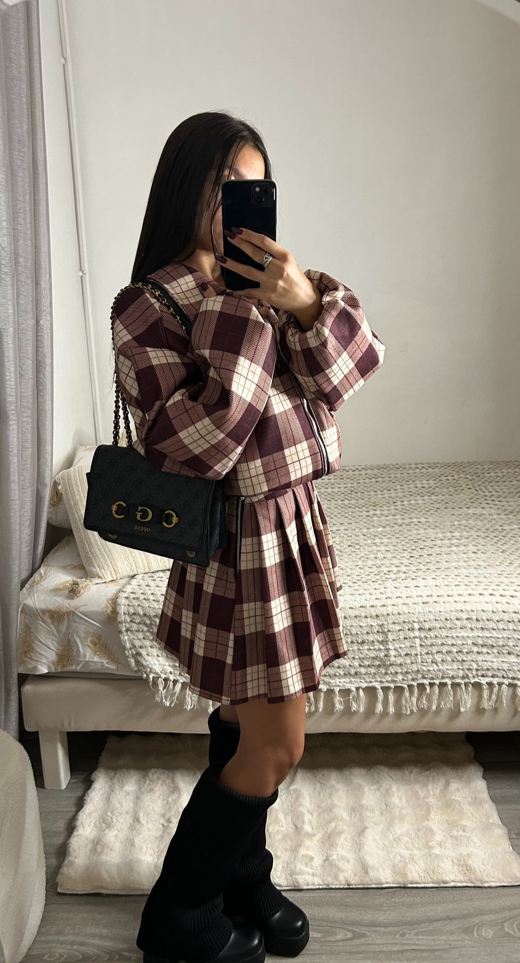 ENSEMBLE | ELLY